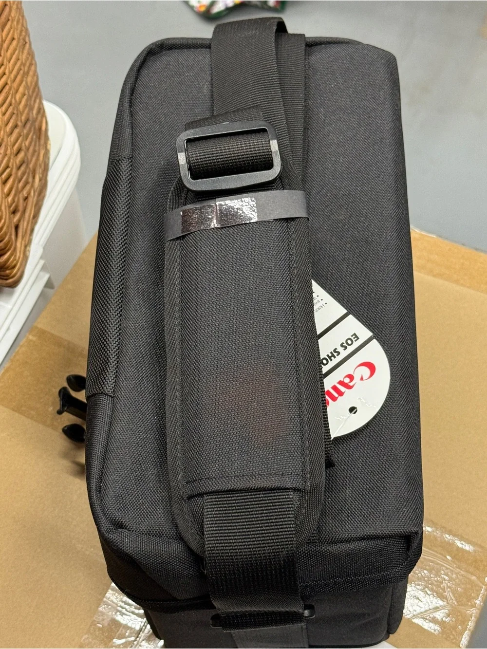 Canon compact messenger